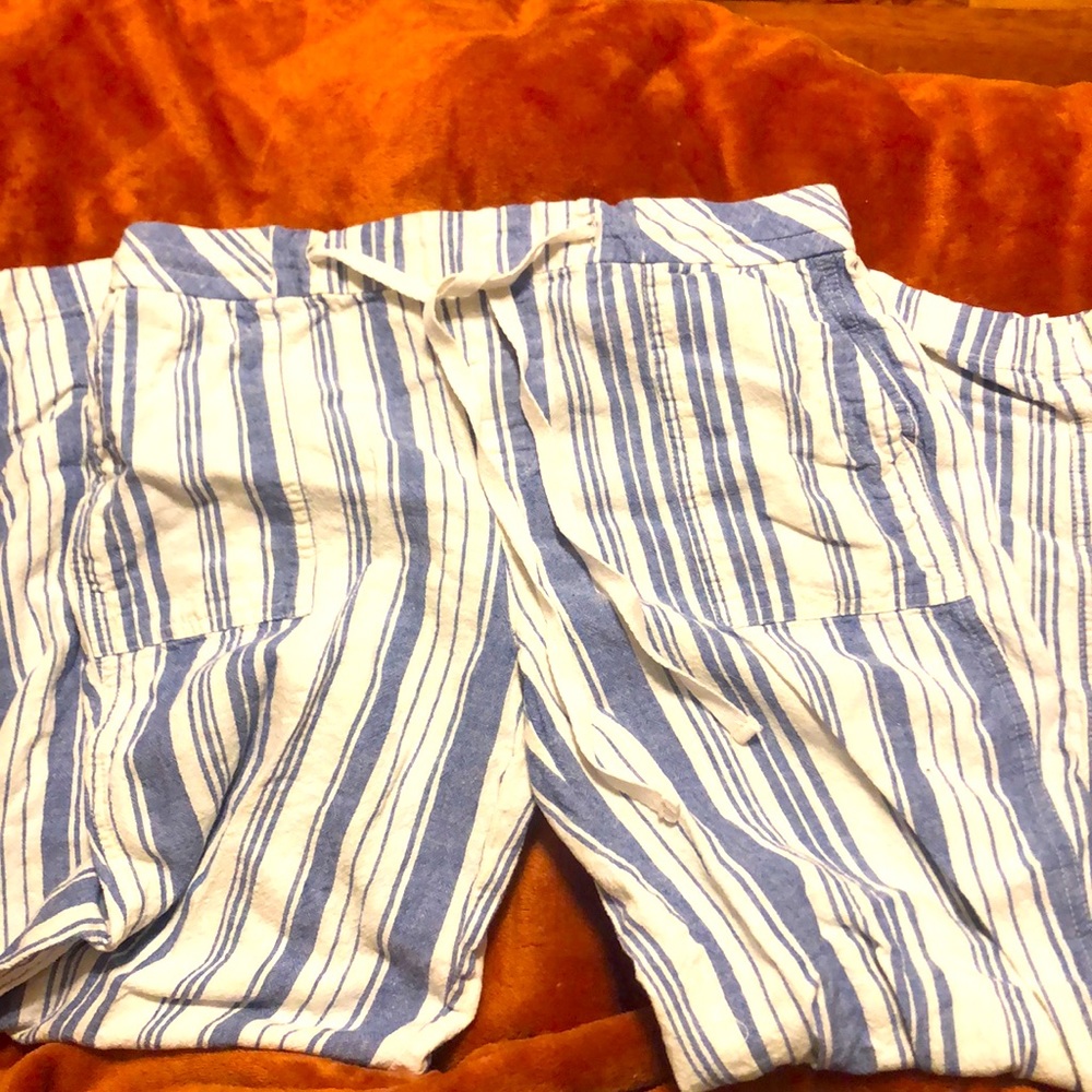 Blue and white flowy pants.